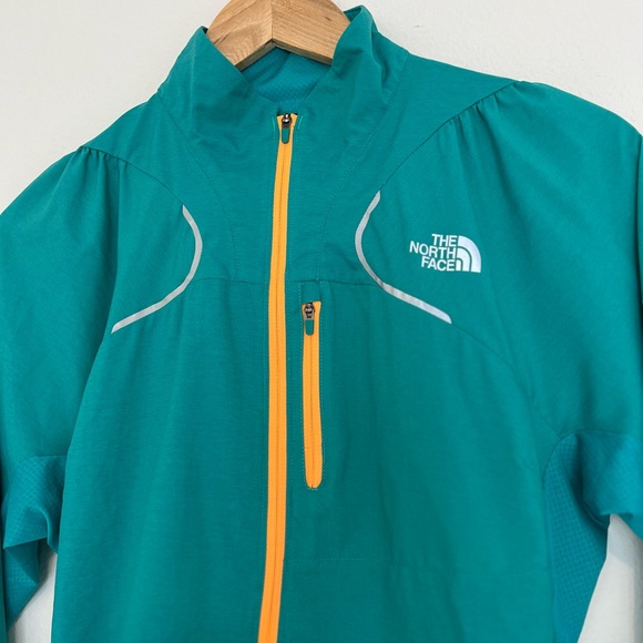 The North Face Teal Flight Series Zip Front Lightweight Windbreaker Jacket - Picture 4 of 15
